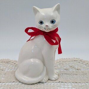 Midcentury Vintage Takahashi Japan White Porcelain Cat Figurine